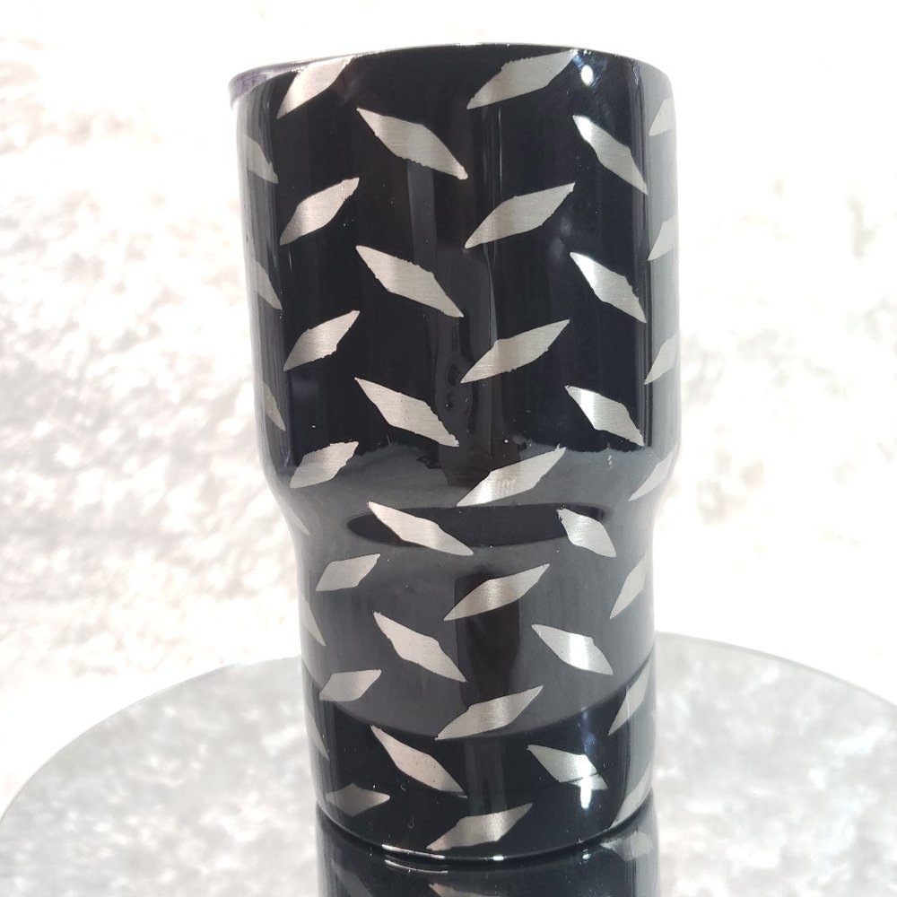 Black Diamond Plate Cocktail Tumbler 14oz